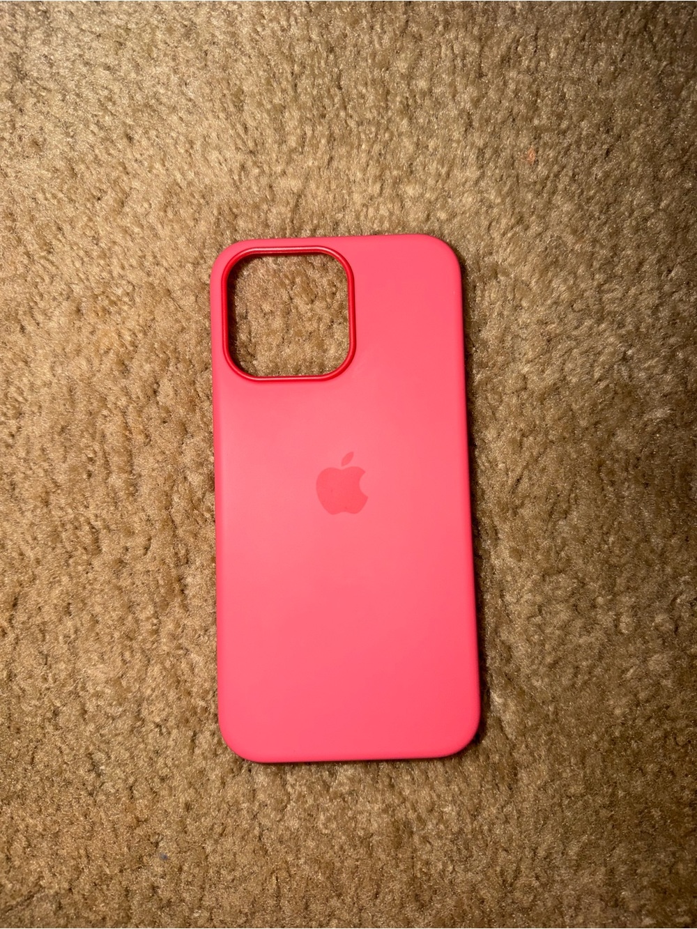 15 pro max Apple Pink Silicone iPhone Case, MagSafe compatible